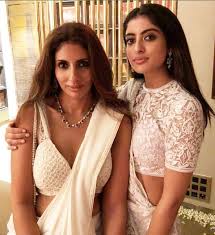 Navya Naveli Nanda with her mother