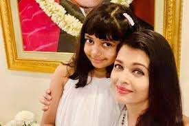 Aishwarya Rai with her daughter