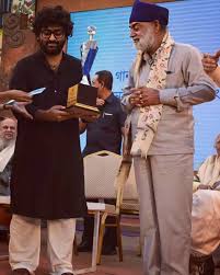 Arijit Singh with his father