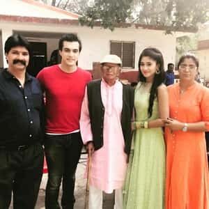 Shivangi Joshi with her family