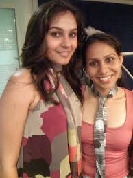 Andrea Jeremiah with her sister