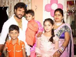 Khesari Lal Yadav with his wife & children