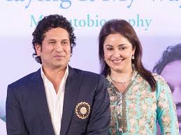 Sachin Tendulkar with his wife