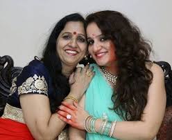 Vikas Gupta's mother & sister