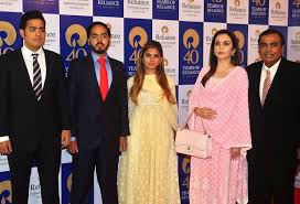 Mukesh Ambani with his wife & children