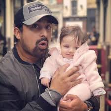 Rannvijay Singh with his daughter