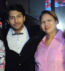 Namish Taneja with his mother
