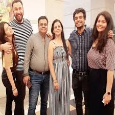 Jigyasa Singh with her family
