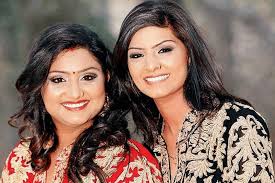 Jyoti Nooran with her sister