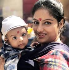 Deepika Singh with her son