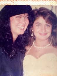 Pooja Bhatt with her mother