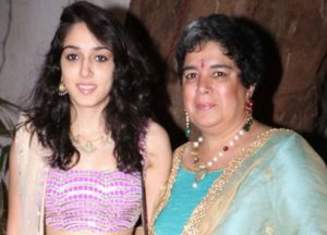 Ira Khan with her mother