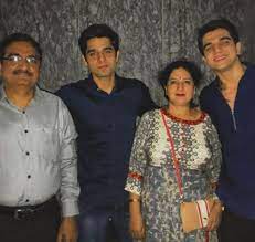 Ashwini Koul with his family