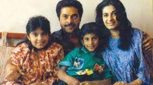 Mammootty with his wife & kids