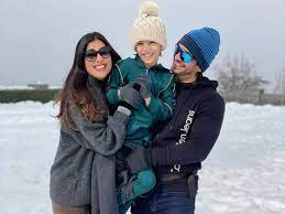 Neha Swami with her husband & son