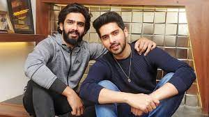 Amaal Mallik with his brother
