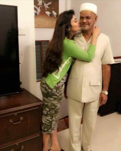 Shirin Kanchwala with her father