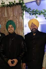 Rohanpreet Singh with his father