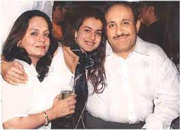 Ameesha Patel with her parents