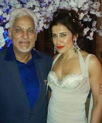 Yasmin Karachiwala with her father