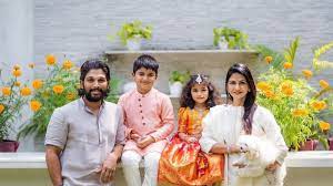 Sneha Reddy with her husband & kids