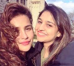 Aisha Sharma with her sister Reetika