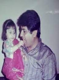 Niyati Fatnani with her father