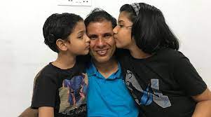 Devendra Jhajharia with his children