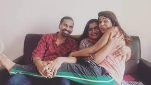 Rasika Sunil with her parents