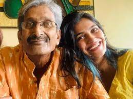 Isha Keskar with her father